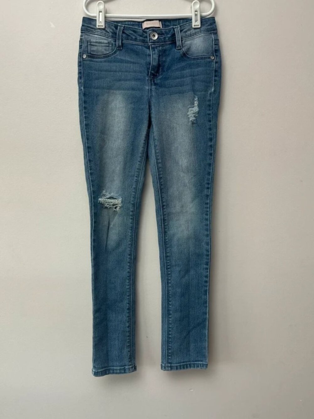 Squeeze Girls Size 10 Distressed Skinny jeans medium wash